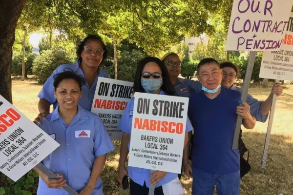 on_strike_nabisco.jpg